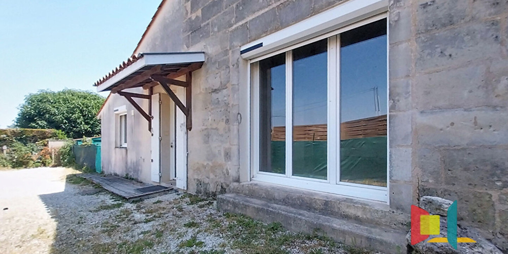 maison à ST QUENTIN DE BARON (33750)